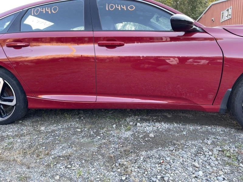 Honda Accord 2018-2022 basculante derecho moldeado rojo PC:R94 28K -SPORT- 49675 Foto 1 de 4