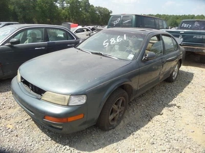 Сквозной компрессор переменного тока 4/97 подходит для 96–97 INFINITI I30 - Изображение 1 из 4