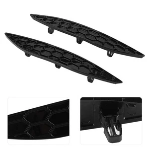 Glossy Black Reflector Plug And Play Rear Bumper Reflector 1 Pair For MK7 R - Picture 1 of 15