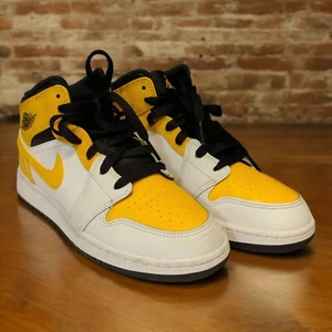 Nike Air Jordan 1 Mid GS University Gold White Black size 5Y 554725-170 - Picture 1 of 9