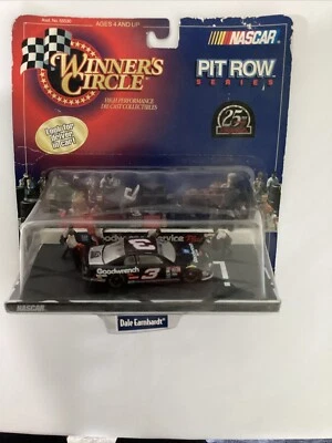 Winners Circle Pit Row Dale Earnhardt tirando de Goodwrench Nascar 1998 Foto 1 de 4