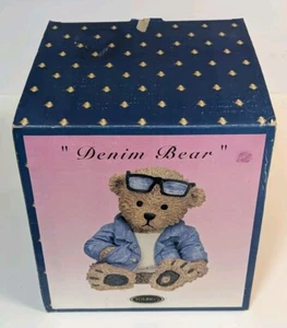 Oso Denim de Young's Incorporated, Estatuilla Grande de Resina, Excelente Estado - Imagen 1 de 12