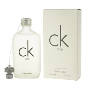 Calvin Klein Ck One Eau De Toilette Natural Spray SPEDIZIONE GRATUITA - Foto 1 di 1