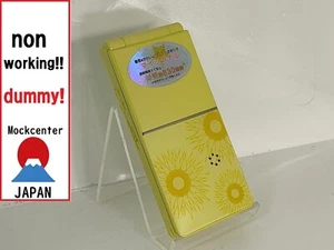 【factice!】 NEC 821N (couleur jaune) softbank-japon téléphone portable qui ne fonctionne pas - Photo 1 sur 3