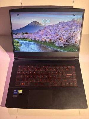 MSI Thin GF63, 16 GB de RAM, Intel i7 12ª generación, GeForce RTX 4060, almacenamiento 500 GB Foto 1 de 4