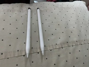 Lot of 2  Apple Pencil 1st Gen A1603 MK0C2AM/A DEFECTIVE Parts Or Repair - Picture 1 of 5