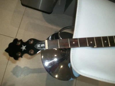 banjo - Image 1 of 4