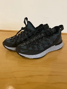 NIKE ACG REACT TERRA GOBE TRAIL SHOES BLACK JUNGLE BV6344-300 Size 4Y - Picture 1 of 6