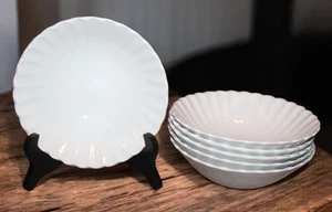 J&G Meakin Classic White Salad Bowls Soup Bowls 6 1/2" Lot Of 6 Scalloped Bowls - Picture 1 of 4