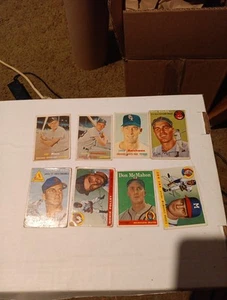 Lot Of 8 Vintage 1950s Topps Baseball Cards Fair Condition  - Picture 1 of 9