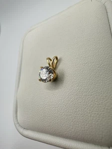 VTG 10k Yellow Gold CZ? 5.6mm Pendant Unsigned Tested Estate Sale Classic Read - Picture 1 of 20