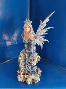 FAIRY ELFEN FEES FATA HADAS REGINA POLARIS PICCOLA SEDUTA SU ROCCIA NO LES ALPES - Imagen 1 de 8