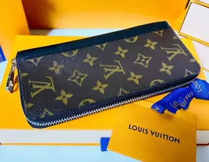 Louis Vuitton Zippy Wallet Vertical Monogram Macassar Authentic CA5116 - Picture 1 of 7