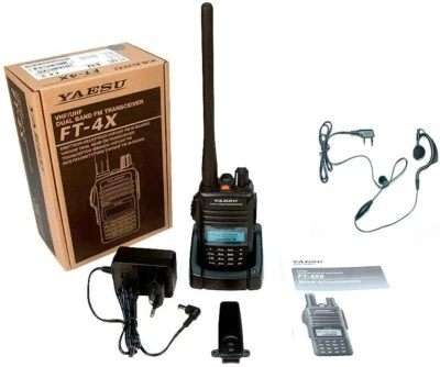 YAESU FT4XE Walkie Talkie Bibanda VHF/UHF 144 -440 Mhz + PINGANILLO