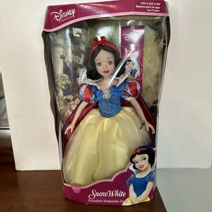Disney Prinzessin Schneewittchen 14" Porzellan Andenken Puppe in OVP - Bild 1 von 24