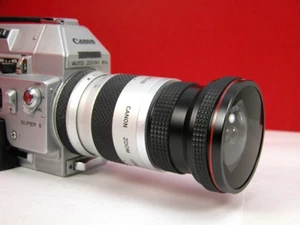 Stunning WIDE ANGLE LENS For Canon Auto Zoom 814 Super 8 Movie Camera Nice! - Picture 1 of 4