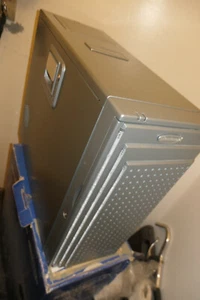 SilentMaxx ST-11 Pro ATX Gehäuse - silber, voll gedämmt, sehr stabil - Bild 1 von 17