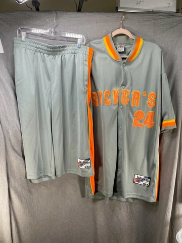 Rutgers Adult 2XL Grey Short Sleeved Button Up Jersey And Drawstring Shorts Set Cover