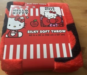 Hello Kitty Throw Blanket 40" x 50" Silky SUPER SOFT NEW - Picture 1 of 2