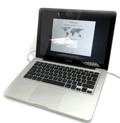 Apple MacBook Pro 13" (Mid-2010, Core 2 Duo, 4 GB RA/250 GB HDD) MC374LL/A, Good - Image 1 of 4