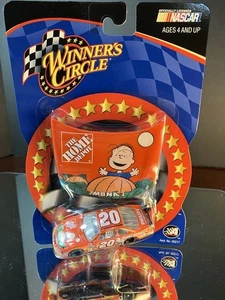 Tony Stewart #20 Home Depot Peanuts Charlie Brown 2002 Pontiac Grand Prix - Picture 1 of 4