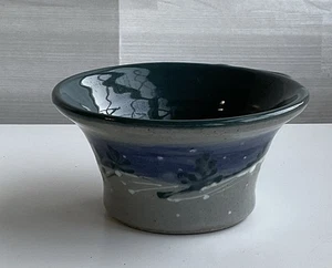 Great Bay Pottery Soup Chowder Bowl Pine Trees Snow Design Made NH 2002 - Picture 1 of 11