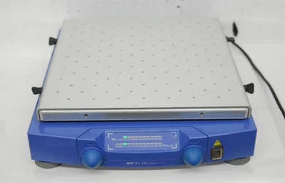 Agitador orbital IKA KS 260 basic (KS 260 B S1) con accesorio de clip de fijación AS 260.2 Foto 1 de 4