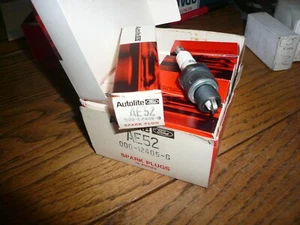 NUEVO Vintage 1966 Nuevo Autolite Motorcraft AE52 000-12405-G Bujías - Cantidad 10 - Imagen 1 de 1