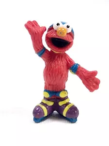 ELMO Wearing ROLLER SKATES Vtg Sesame Street PVC Figure Cake Topper Toy 2.5" - Picture 1 of 6