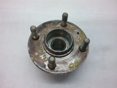 Buje trasero solo sin ABS 2000 MITSUBISHI MIRAGE A-7N Foto 1 de 3