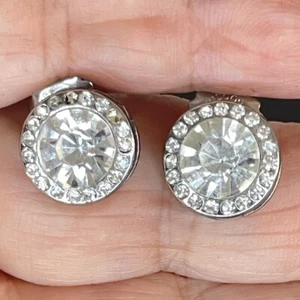 Vtg Lia Sophia Cut Crystal Earrings Silver Dimensional Open Work Round Button - Picture 1 of 7