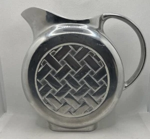 Vintage Water Pitcher Wilton-Mount Joy Pa. Made in USA Weave Design B182 - Picture 1 of 9
