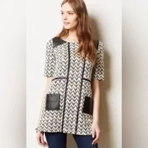 Anthropologie Postmark Jaquard Hida Tunika mit Lederdetails Größe Large neu ohne Etikett - Bild 1 von 9