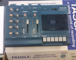 Tascam MiniStudio Porta 02 - Grabadora de casete de 4 pistas con fuente de alimentación y libro - Imagen 1 de 8