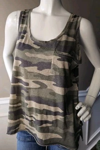 Lucky Brand Camo Tank Top Medium Relaxed Fit Pocket Lightweight Greens - Picture 1 of 7