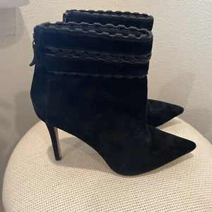 Badgley Mischka Woman’s Black Suede Ankle Boots Size 10 - Picture 1 of 11