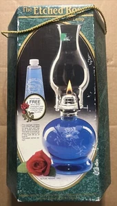 Vintage Lamplight Farms The Etched Rose Oil Lamp - Picture 1 of 8