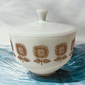 Federal Milk Glass Serving Bowl w/Lid Brown Sunflower Pattern 1.5qt Heat Proof - Picture 1 of 7