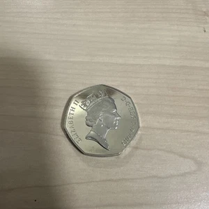1985 PROOF FIFTY PENCE BRITANNIA  50p FROM A ROYAL MINT PROOF SET. LOW MINTAGE - Picture 1 of 7