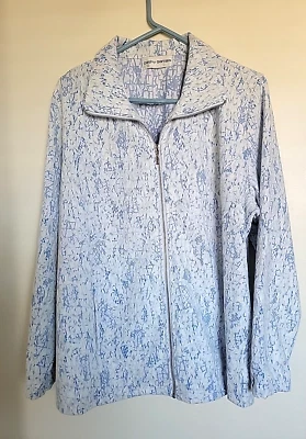 Chaqueta con superposición de encaje elástico Cathy Daniels talla 1X. Floral abstracto con cremallera para mujer Foto 1 de 4