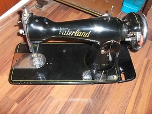 Nähmaschine antiquiert - Bild 1 von 3