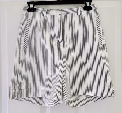 Pantalones Cortos Liz Claiborne Lizzgolf Blanco y Negro Rayas Chino 7” Entrepierna Pequeña Talla 4P Foto 1 de 4