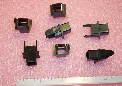 QTY (50) 492739-1 AMP FIBER OPTIC HOUSING RECEPTACLES FOR LIGHTRAY MPX SIMPLEX - Image 1 of 4