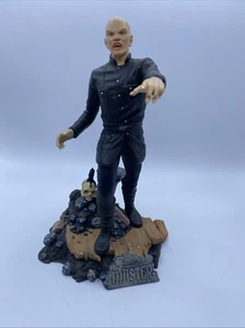 BUFFY THE VAMPIRE SLAYER THE MASTER 9' VINYL STATUE-USED-NO BOX - Picture 1 of 8