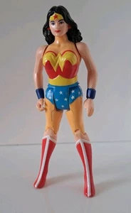 Kenner DC Wonder Woman Super Powers Collection - Foto 1 di 13