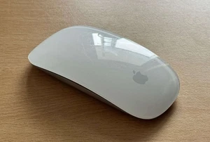 Apple Magic Mouse 1 | Wireless Bluetooth Maus | A1296 | Weiß | Akku, kein Cover - Bild 1 von 6