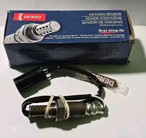 Denso 234-4725 fits Upstream Oxygen Sensor - 2006-2008 Suzuki Forenza - Picture 1 of 3