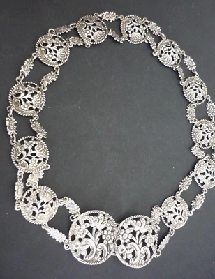 Antiguo cinturón floral ornamentado Levi & Salaman de plata de ley 1902 con sello Foto 1 de 4