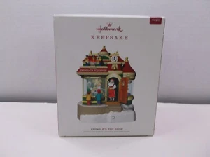 Rare Hallmark Kringle's Toy Shop Tabletop Ornament Light Sound Motion Magic NIB - Picture 1 of 9