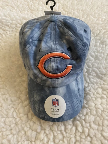 NFL Team Chicago Bears Women’s Tie Dye Logo Adjustable Cap Hat New with tags Cover